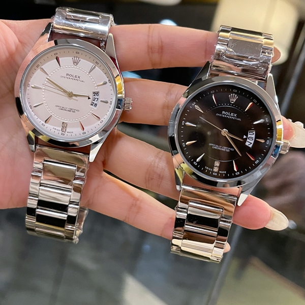 ブランド時計正面デザイン